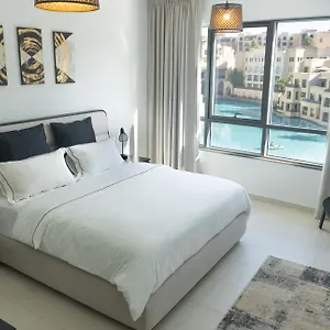 شقة Downtown Oasis, Burj Khalifa Views, Luxury Amenities